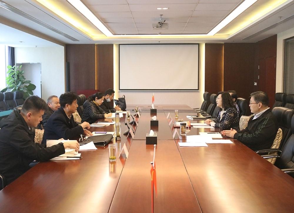 第二十二黨史學(xué)習教育巡回指導組到產(chǎn)發(fā)集團調研指導